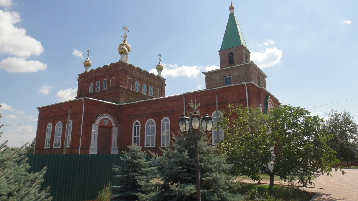 Церковь Николая Чудотворца, Обливская (Обливский район, Ростовская область). общий вид в ландшафте