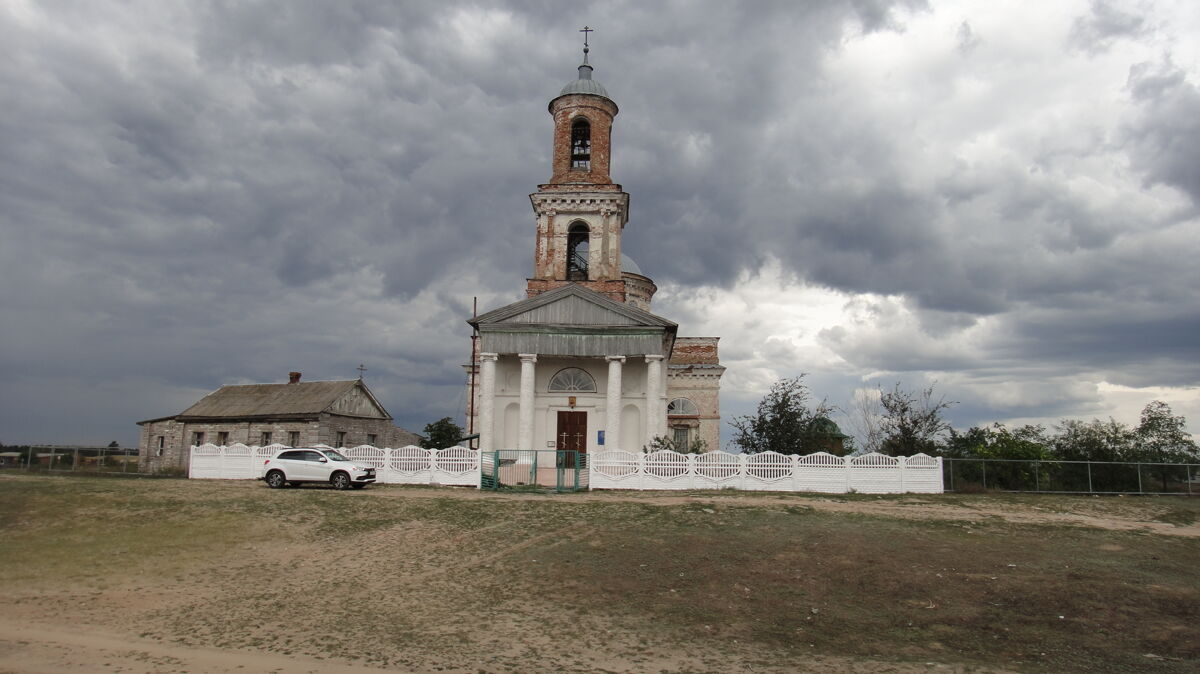 Церковь Николая Чудотворца, Еланская (Шолоховский район, Ростовская область). общий вид в ландшафте