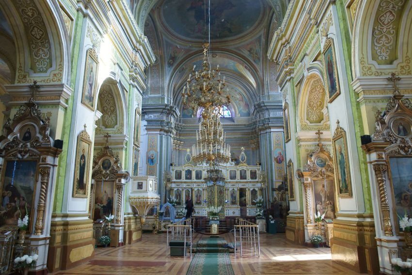 Собор Троицы Живоначальной, Луцк (Луцкий район, Украина, Волынская область). интерьер и убранство