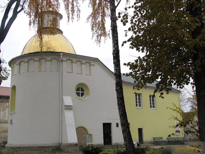 Церковь Воздвижения Креста Господня, Луцк (Луцкий район, Украина, Волынская область). фасады