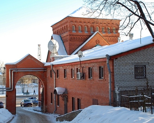 Владимир. Неизвестная церковь при богадельне. фасады, северный фасад.