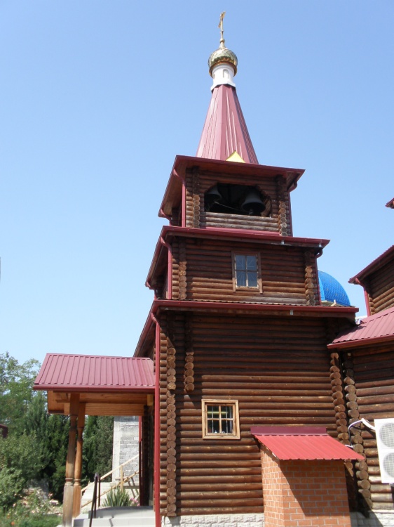 Сочи. Церковь Андрея Первозванного в Заречном. фасады, Колокольня, вид с юга