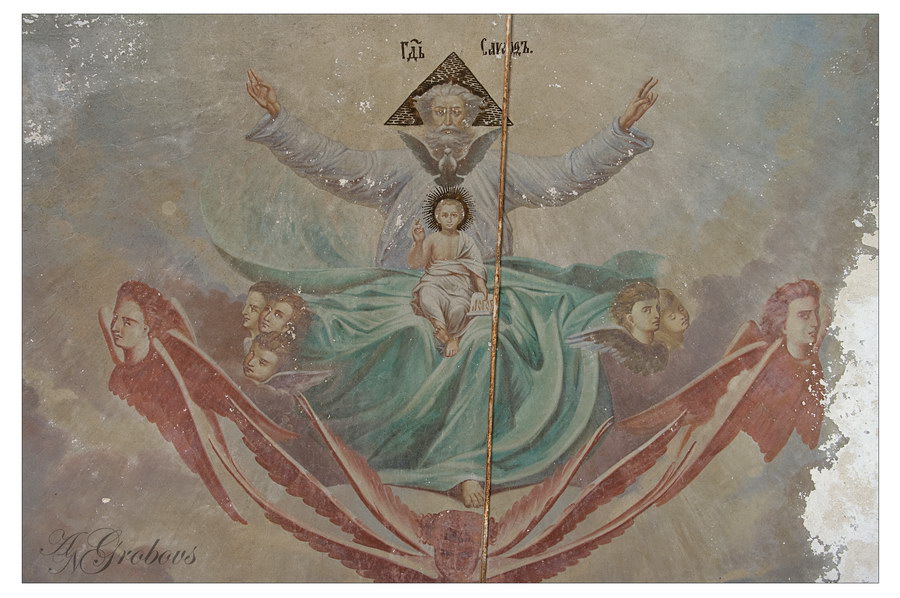 Церковь Смоленской иконы Божией Матери, Хмельники (Борисоглебский район, Ярославская область). интерьер и убранство, Роспись купола храма.