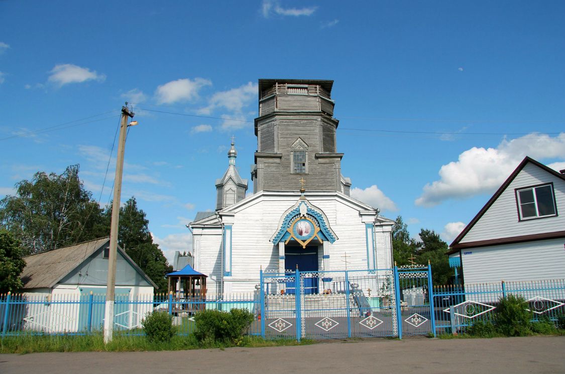 Русаново. Церковь Введения во храм Пресвятой Богородицы. фасады