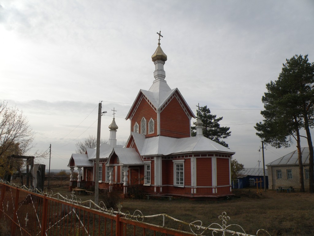 Церковь Покрова Пресвятой Богородицы, Долина (Терновский район, Воронежская область). фасады