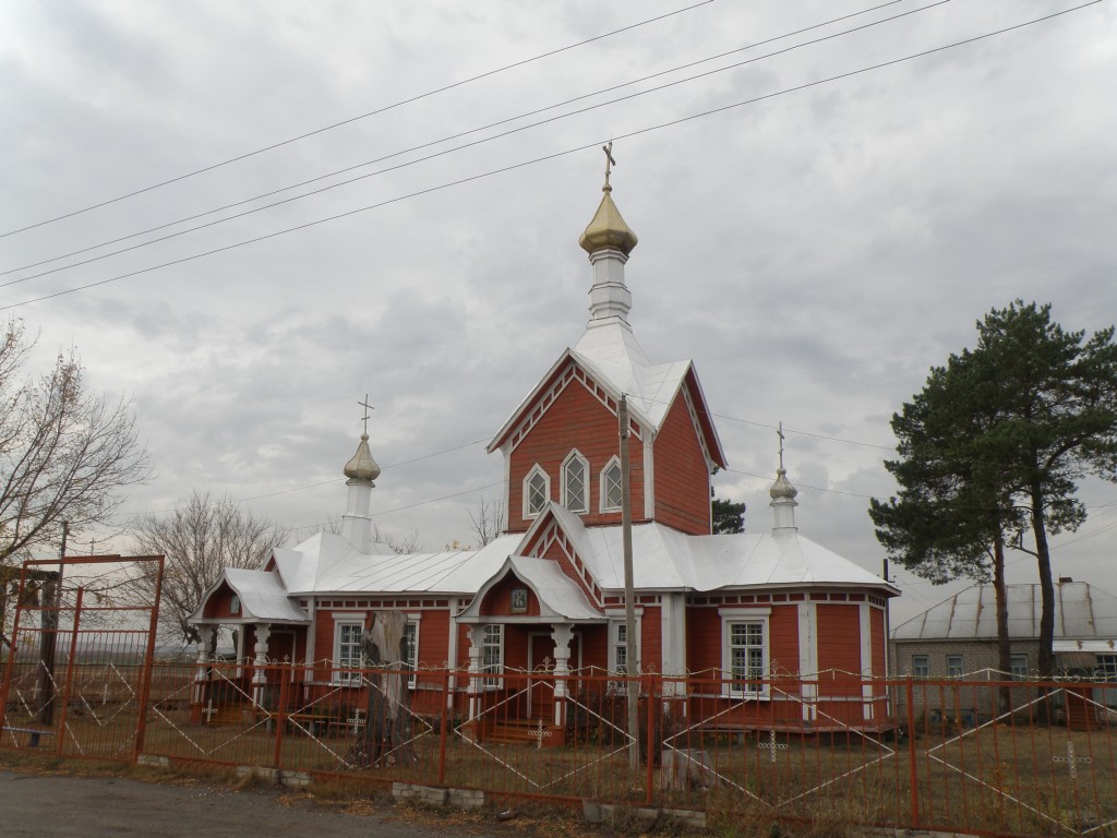 Церковь Покрова Пресвятой Богородицы, Долина (Терновский район, Воронежская область). фасады