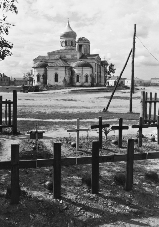 Алексеевка. Церковь Троицы Живоначальной. архивная фотография