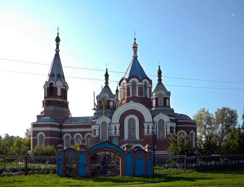Алексеевка. Церковь Александра Невского. фасады