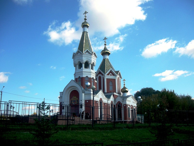 Варваровка. Церковь Варвары великомученицы. общий вид в ландшафте