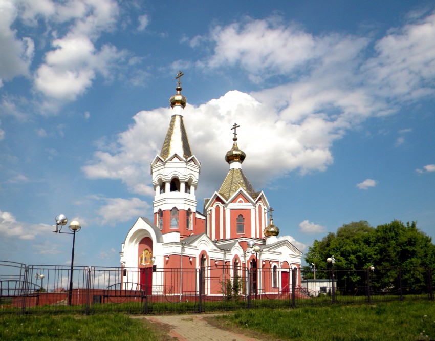 Церковь Варвары великомученицы, Варваровка (Алексеевский район, Белгородская область). общий вид в ландшафте