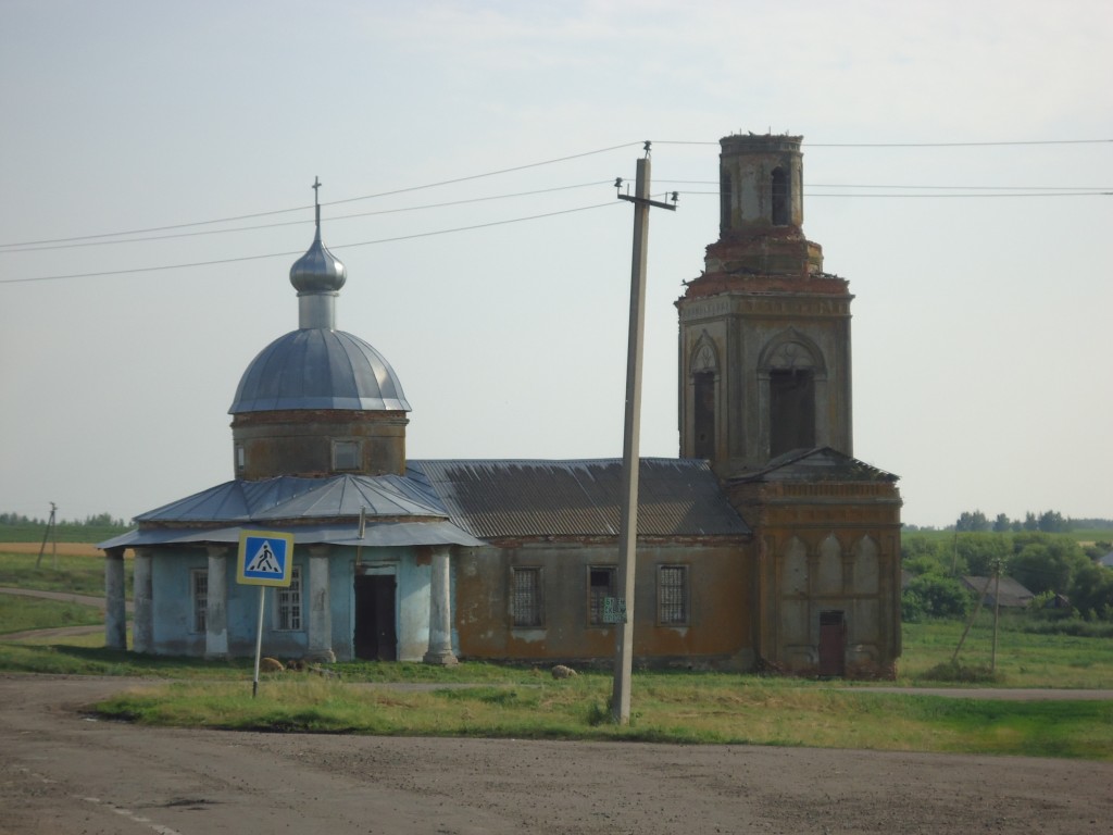 Александровка. Церковь иконы Божией Матери 