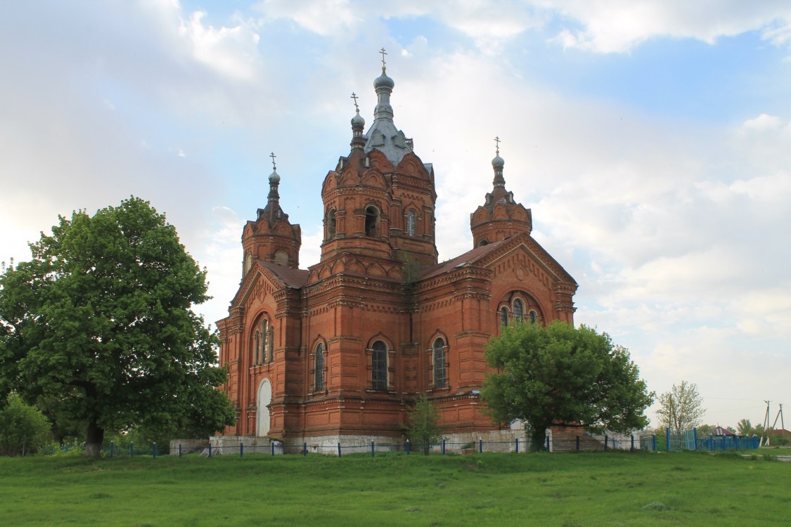 Грибановка. Церковь малая Грибановка. Храм Покрова Пресвятой Богородицы (малая Грибановка). Церковь Грибановский Воронежская область. Малая Грибановка Воронежская.