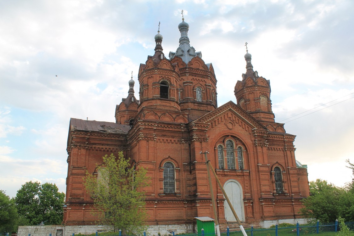 Церковь Покрова Пресвятой Богородицы, Малая Грибановка (Грибановский район, Воронежская область). фасады, Фасады