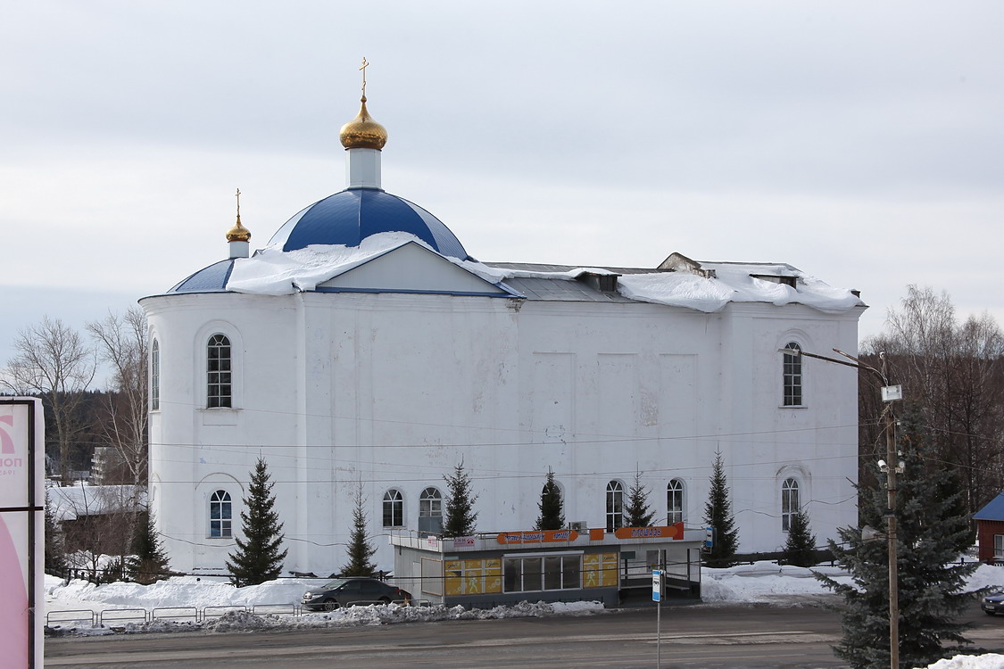 Церковь Петра и Павла, Нязепетровск (Нязепетровский район, Челябинская область). фасады, Северный фасад (вид с крыльца Дома культуры)