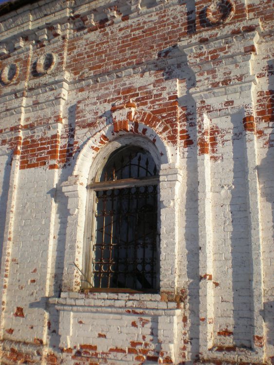 Церковь Параскевы Пятницы, Серафимовка (Боровичский район, Новгородская область). архитектурные детали