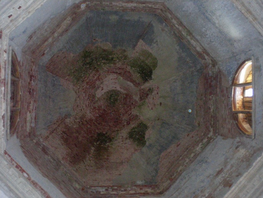 Церковь Параскевы Пятницы, Серафимовка (Боровичский район, Новгородская область). интерьер и убранство