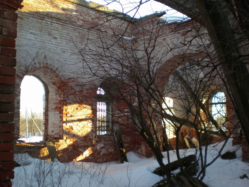 Церковь Параскевы Пятницы, Серафимовка (Боровичский район, Новгородская область). интерьер и убранство