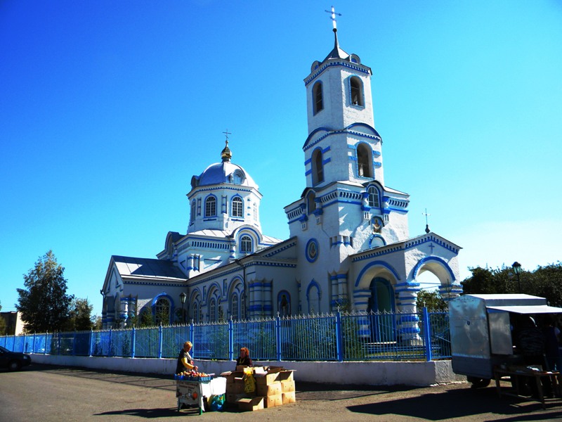 Иловка. Церковь Покрова Пресвятой Богородицы. фасады