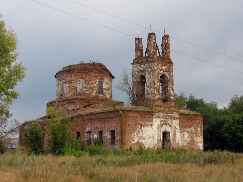 Церковь Николая Чудотворца, Большие Алабухи (Грибановский район, Воронежская область). общий вид в ландшафте