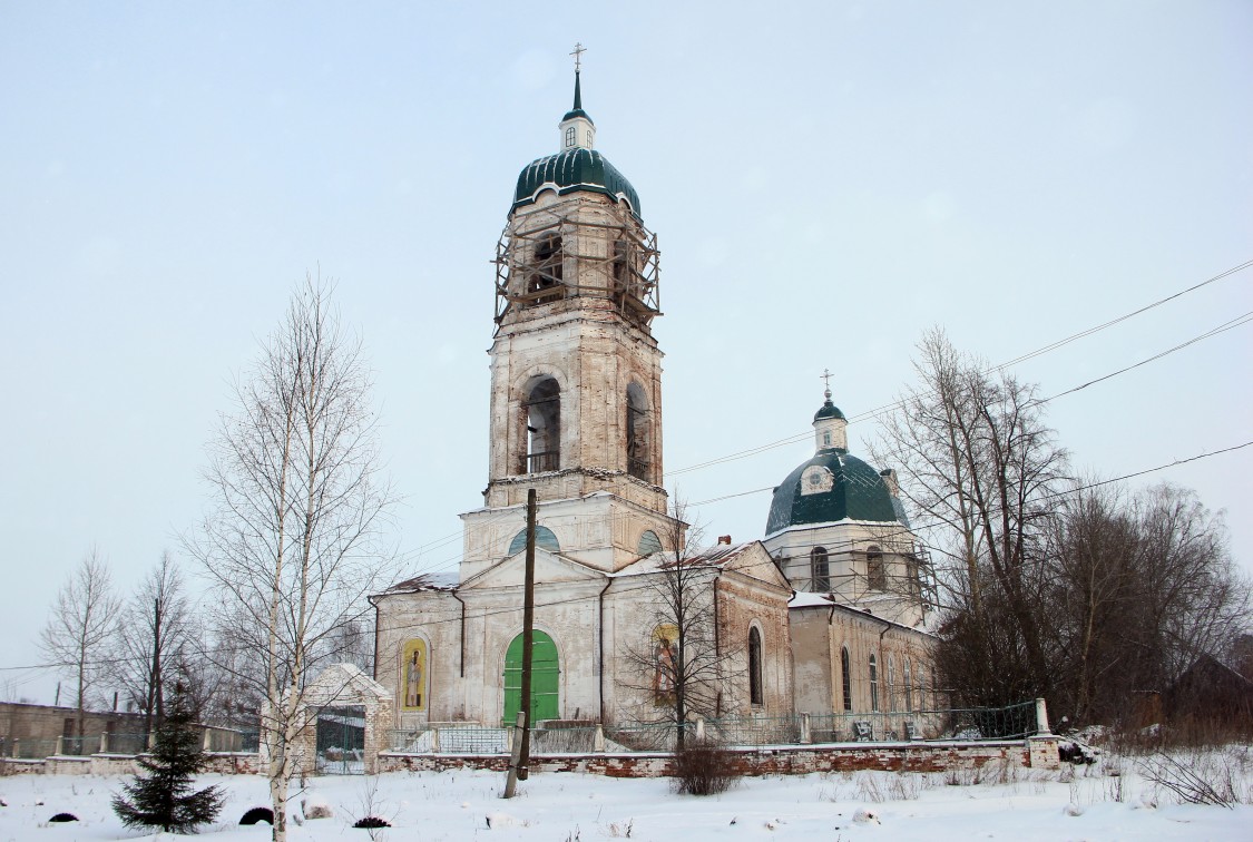Церковь Василия Великого, Байса (Уржумский район, Кировская область). фасады