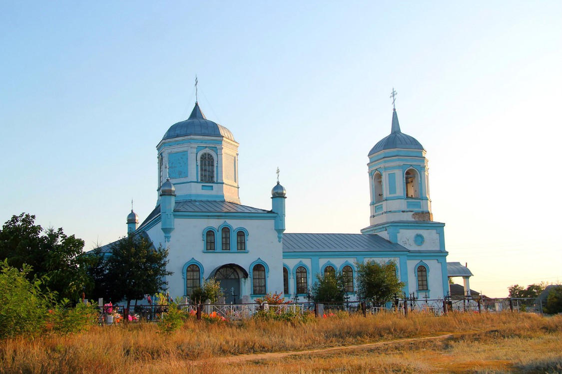 Бодеевка. Церковь Михаила Архангела. фасады