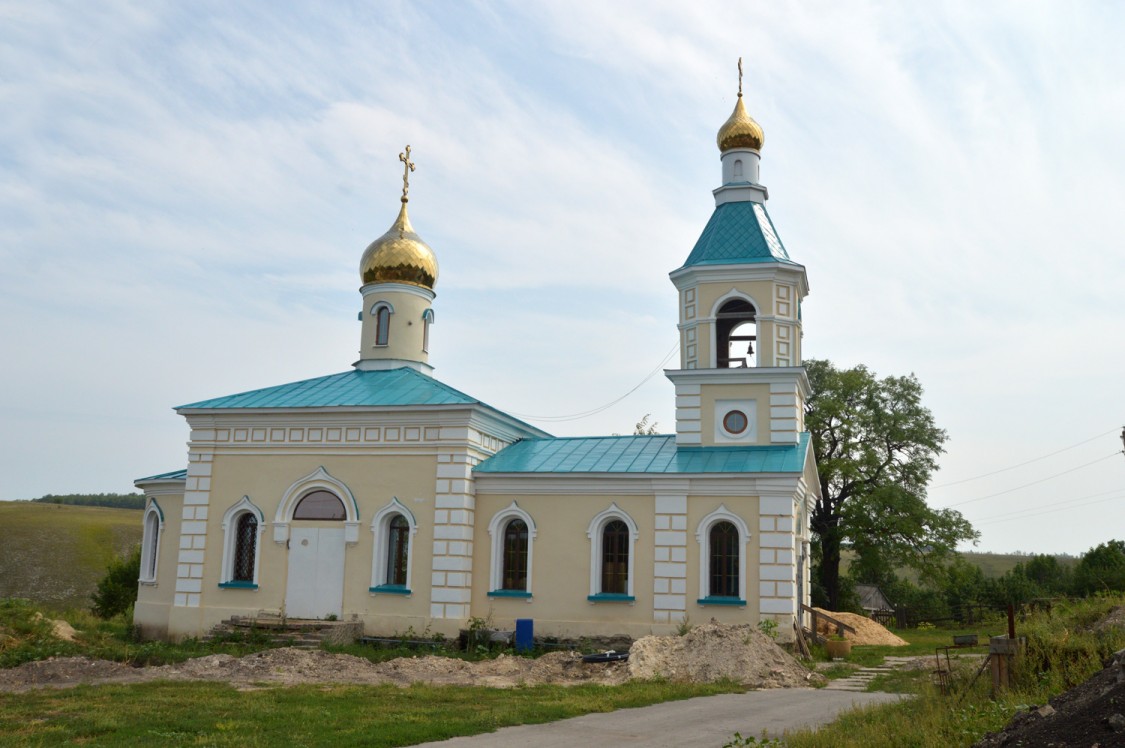 Церковь Рождества Пресвятой Богородицы, Верхний Карабут (Подгоренский район, Воронежская область). фасады
