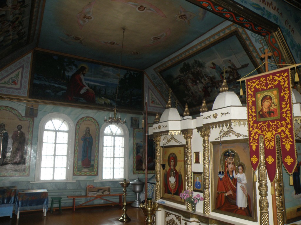 Ячейка. Церковь Михаила Архангела. интерьер и убранство
