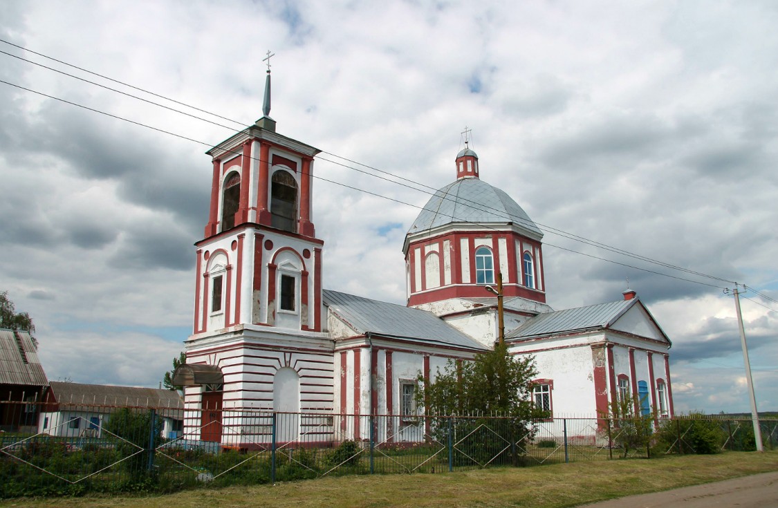 Щучье. Церковь Димитрия Солунского. фасады