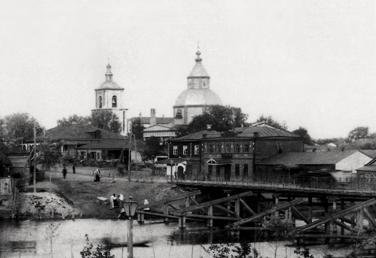 Слобода Калач. Вид на Успенскую церковь. Фотография нач. ХХ в., архивная фотография. Церковь Успения Пресвятой Богородицы, Калач (Калачеевский район, Воронежская область)
