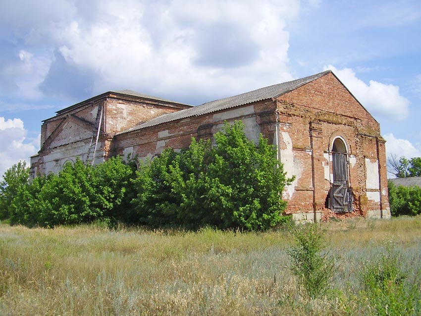 Церковь Троицы Живоначальной, Дедовка (Петропавловский район, Воронежская область). общий вид в ландшафте