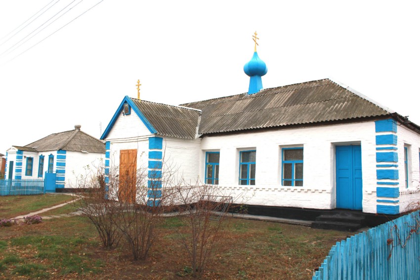 Церковь Успения Пресвятой Богородицы, Красноармейский (Орловский район, Ростовская область). общий вид в ландшафте