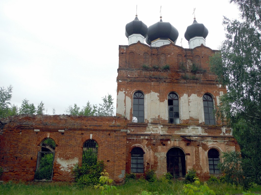 Церковь Троицы Живоначальной, Лелечи (Егорьевский городской округ, Московская область). фасады