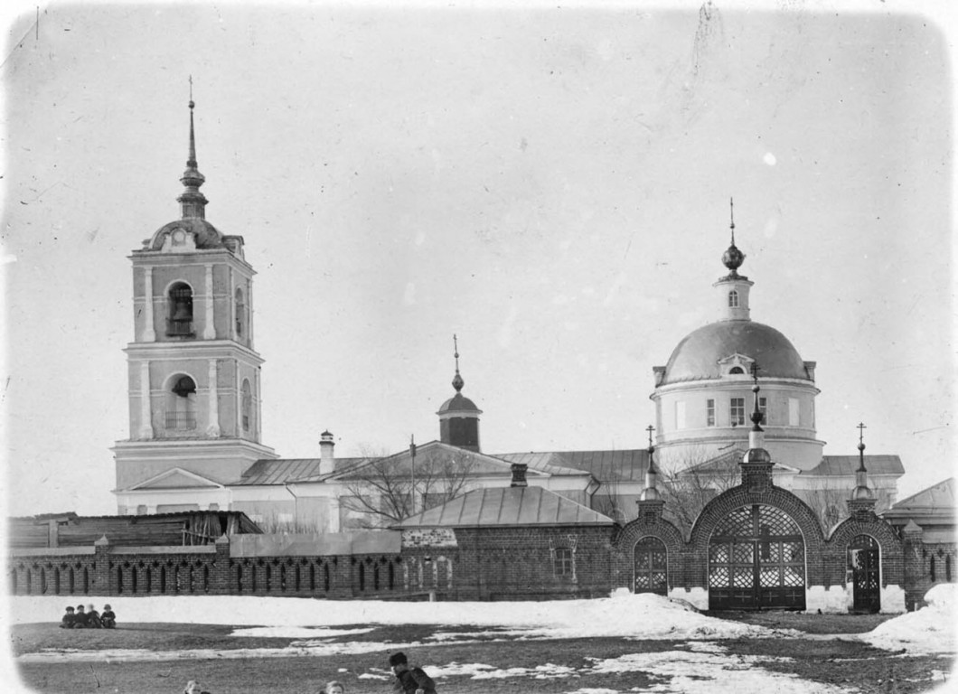Белоомут. Церковь Трех Святителей. архивная фотография, Фото 1910-х гг.