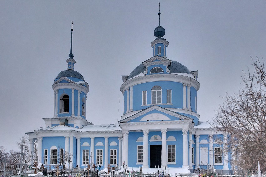 Белоомут. Церковь Успения Пресвятой Богородицы. фасады