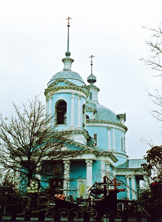 Церковь Успения Пресвятой Богородицы, Белоомут (Луховицкий городской округ, Московская область). фасады