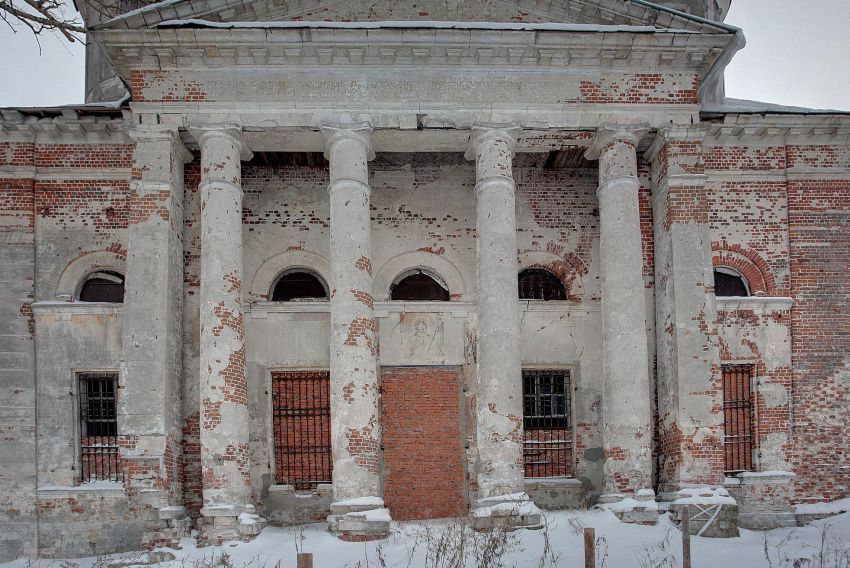 Церковь Воскресения Христова, Ловцы (Луховицкий городской округ, Московская область). архитектурные детали