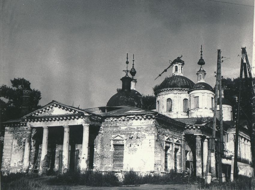 Церковь Воскресения Христова, Ловцы (Луховицкий городской округ, Московская область). дополнительная информация