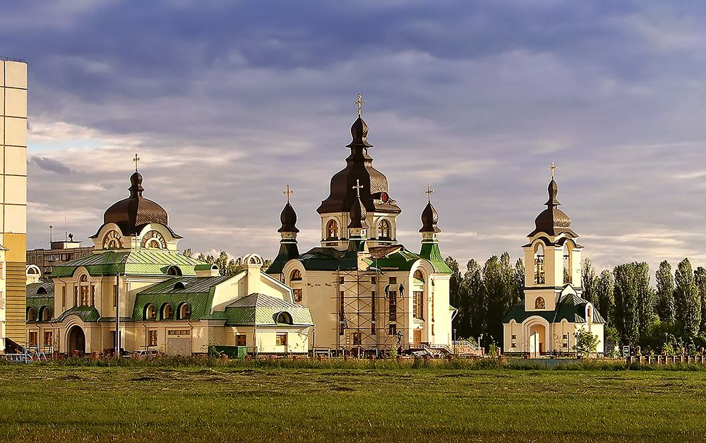 Церковь Вознесения Господня, Вишнёвое (Бучанский район, Украина, Киевская область). фасады, Фото Наталии Мазур