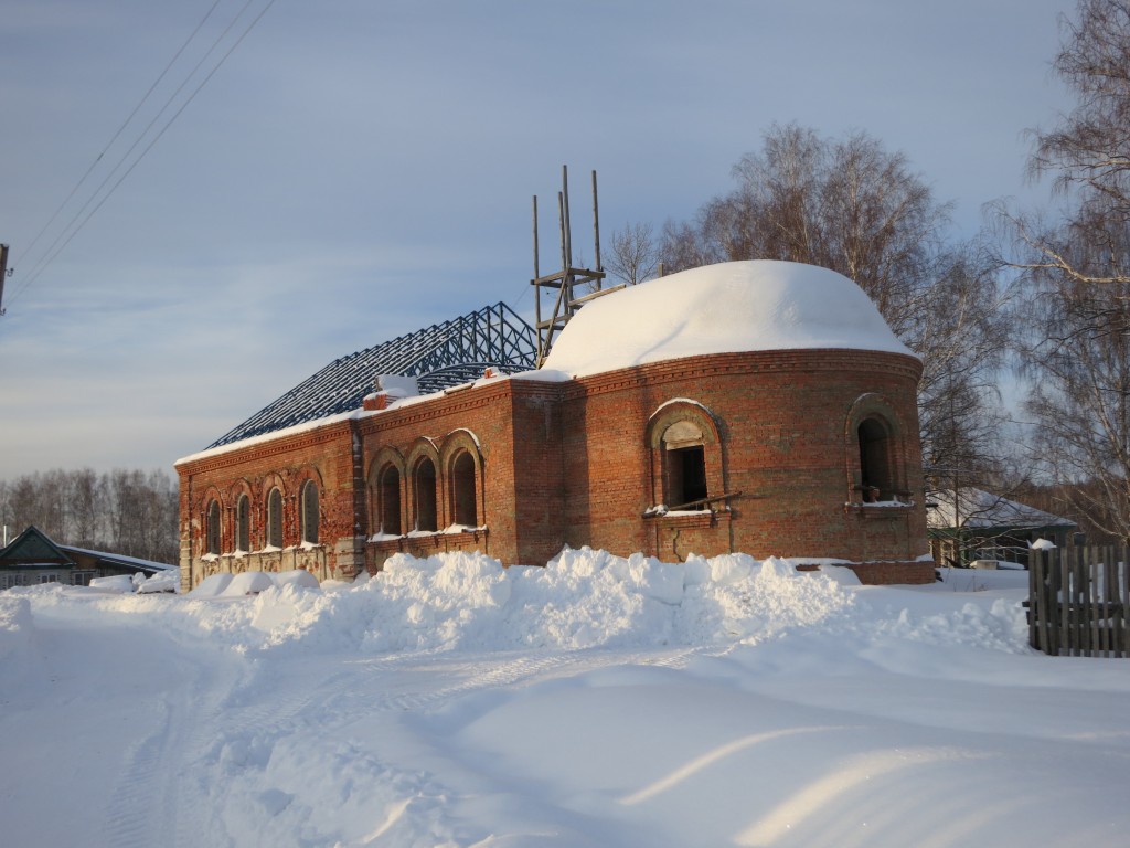 Церковь Серафима Саровского, Яковлевка (Дивеевский район, Нижегородская область). фасады, Восстановление храма продолжается
