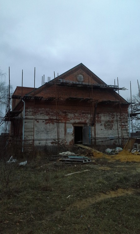 Церковь Серафима Саровского, Яковлевка (Дивеевский район, Нижегородская область). фасады, восстановление храма продолжается