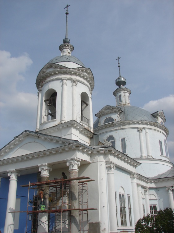 Белоомут. Церковь Успения Пресвятой Богородицы. документальные фотографии