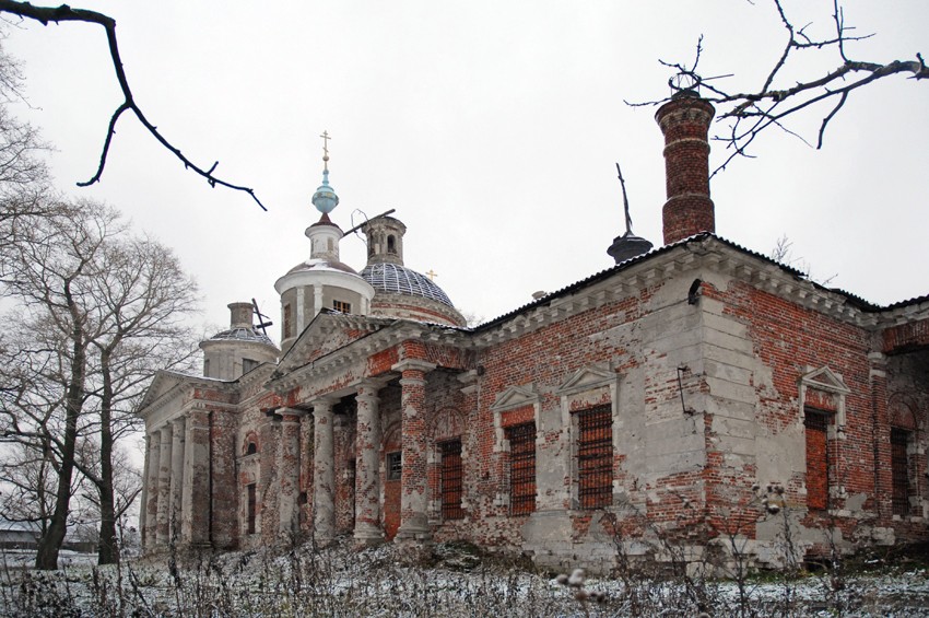 Церковь Воскресения Христова, Ловцы (Луховицкий городской округ, Московская область). дополнительная информация
