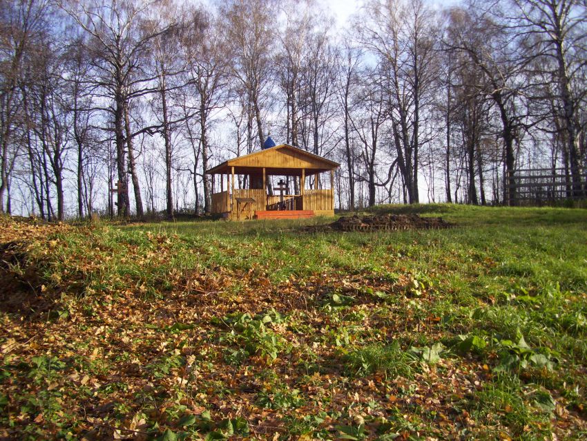 Красные Мары. Маровский Крестовоздвиженский монастырь. общий вид в ландшафте, Алтарь на месте храма