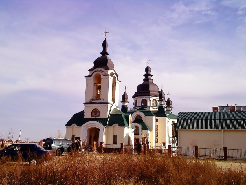 Церковь Вознесения Господня, Вишнёвое (Бучанский район, Украина, Киевская область). фасады