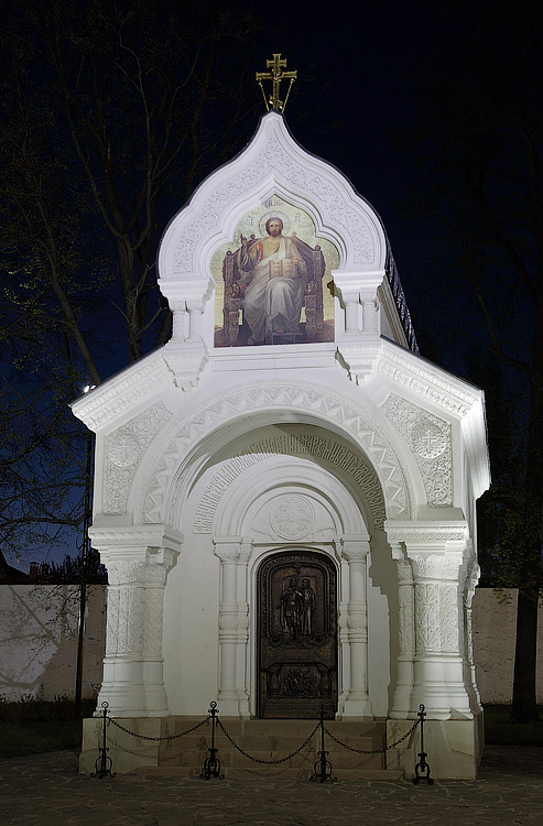 Спасо-Евфимиевский монастырь. Часовня-усыпальница Д. М. Пожарского (новая), Суздаль (Суздальский район, Владимирская область). художественные фотографии