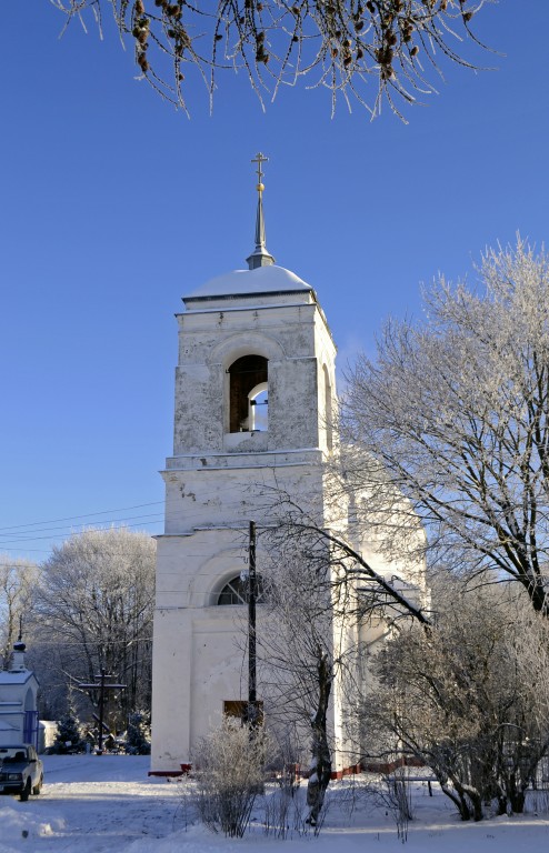 Дорогобуж. Церковь Петра и Павла. фасады