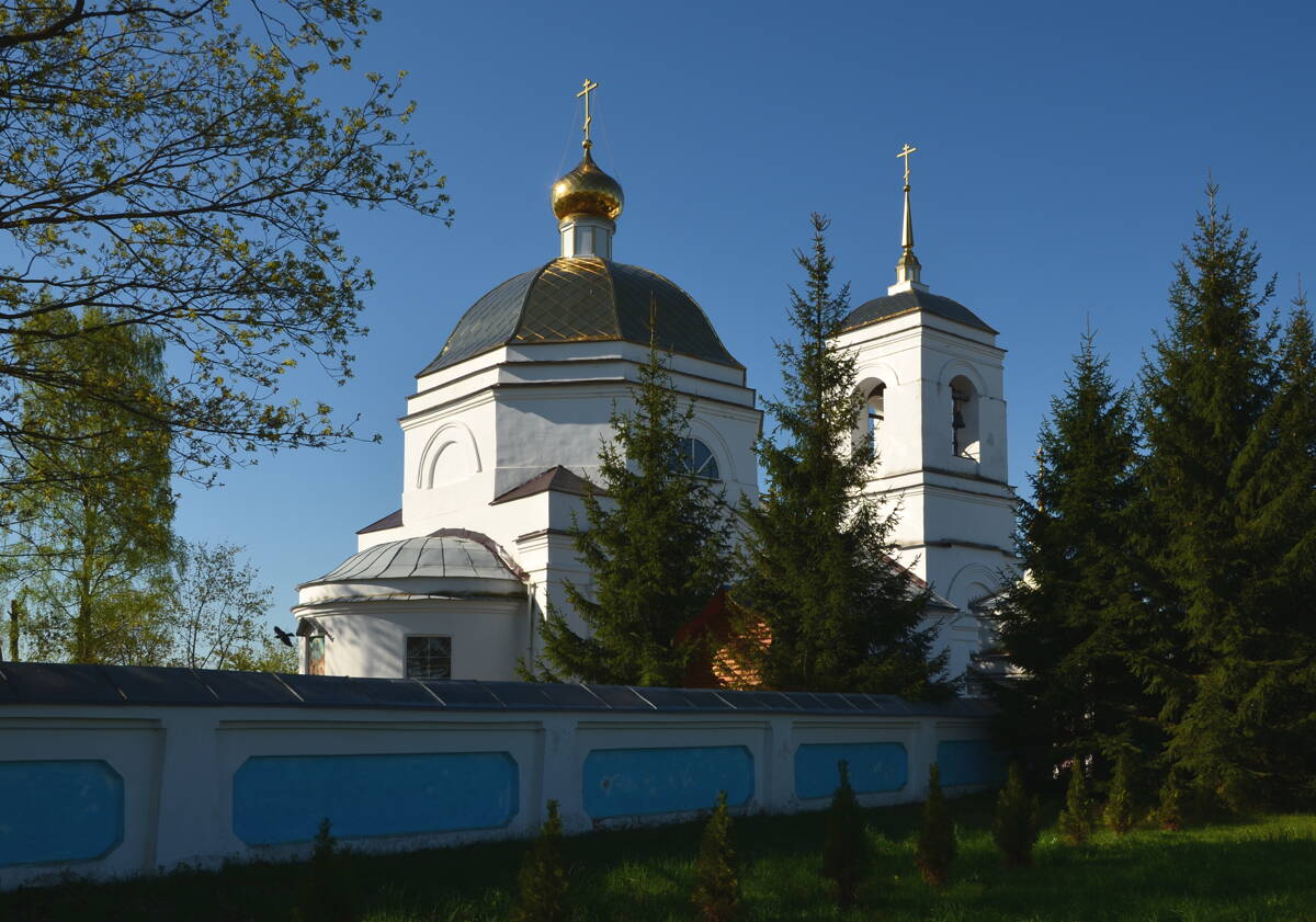 Церковь Петра и Павла, Дорогобуж (Дорогобужский район, Смоленская область). фасады