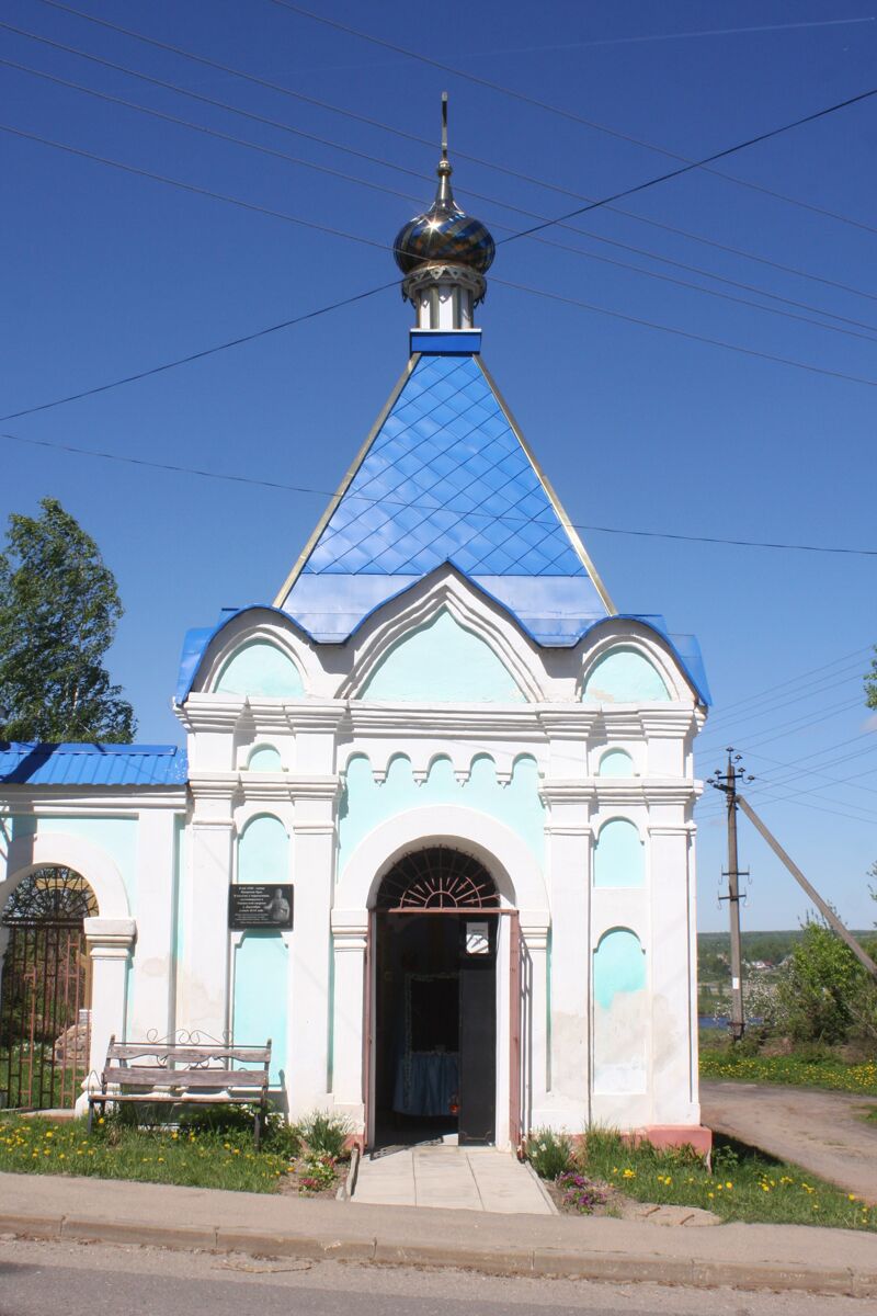 Дорогобуж. Привратная часовня бывшей церкви Успения Пресвятой Богородицы. фасады