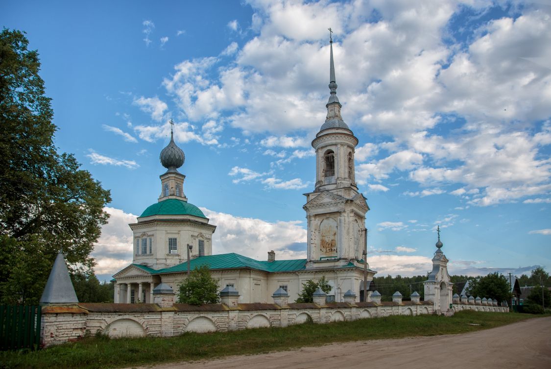 Церковь Рождества Христова, Борок (Буйский район, Костромская область). фасады