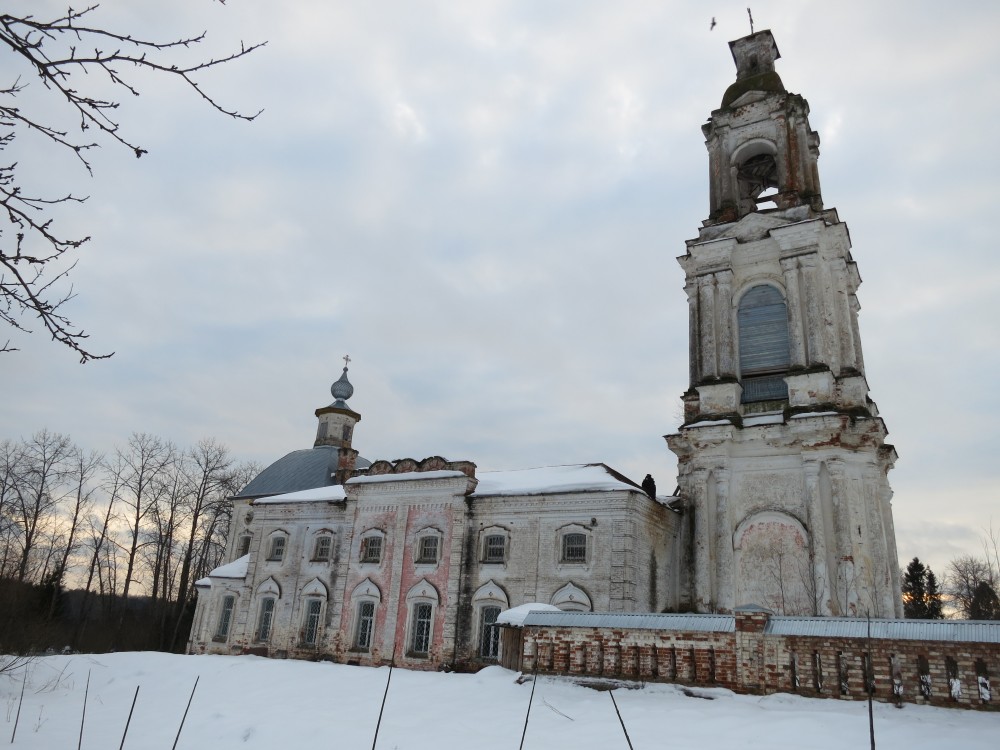 Берёзовец. Церковь Воздвижения Креста Господня. фасады, Фото Людмилы Васильковой